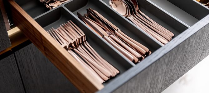 Hoe creëer je een keuken met slimme lade-indelingen voor maximaal gemak