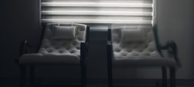 Hoe helpt een rustig interieur bij beter ontspannen na een drukke dag