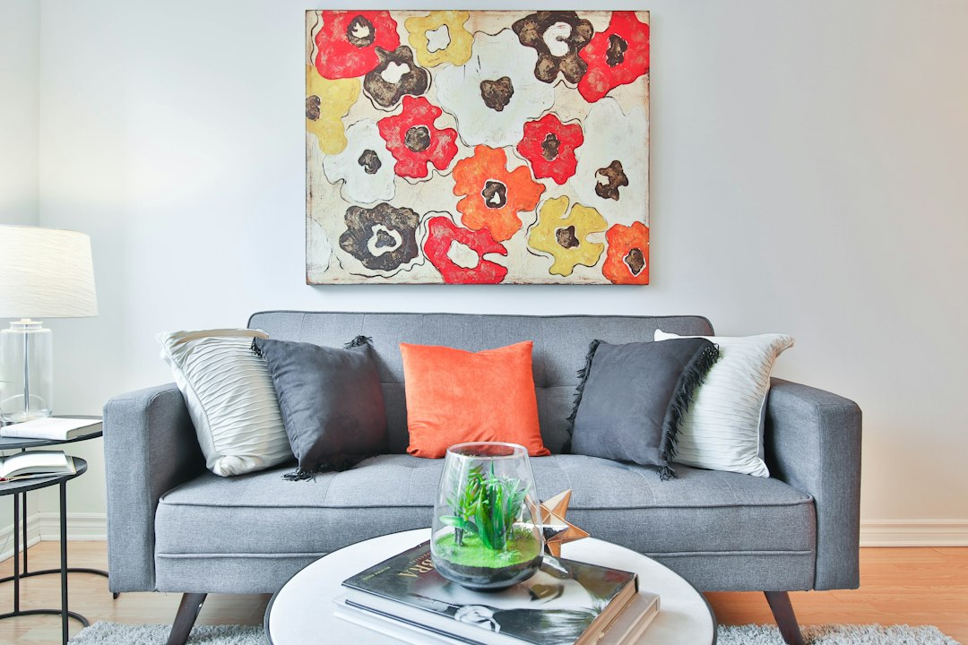 Levendige klaproos schilderij met heldere rode tinten. Levendige klaproos schilderij met heldere rode tinten.